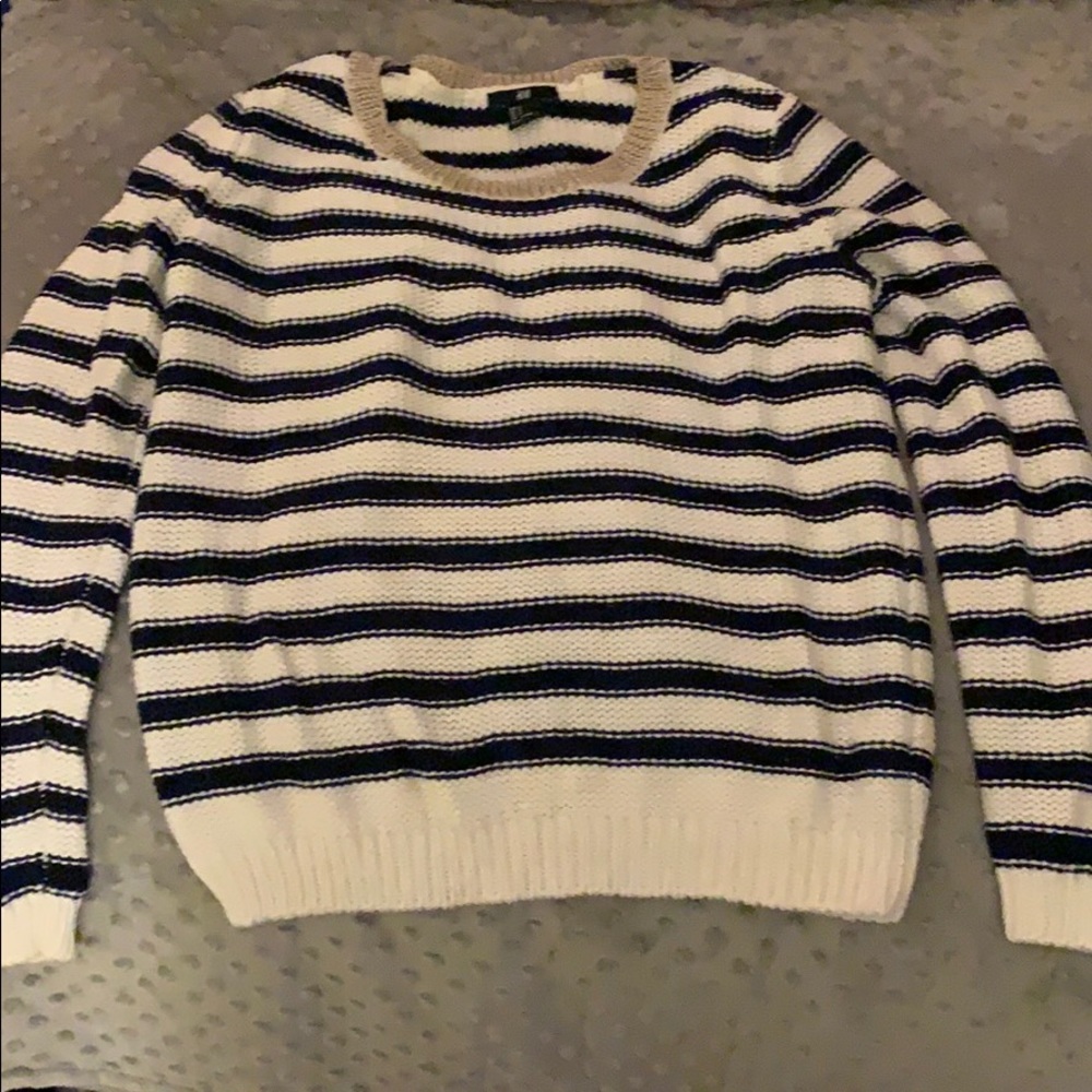 H&M Sweater